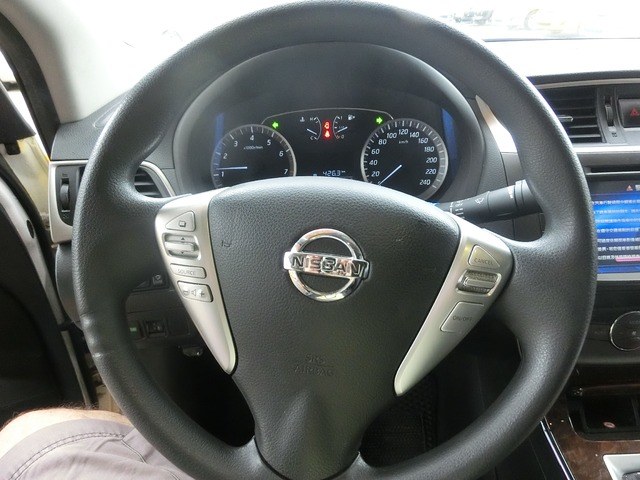 2014 日產 SENTRA 1.8  I-KEY DVD影音-計程車大張圖片